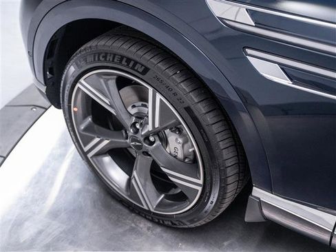 New 2026 Genesis GV80 3.5T Prestige image 12