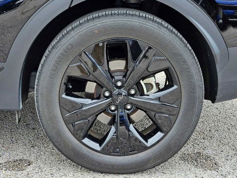 Used 2025 Kia Sportage X-Line w/ Premium Package AWD/4WD image 13