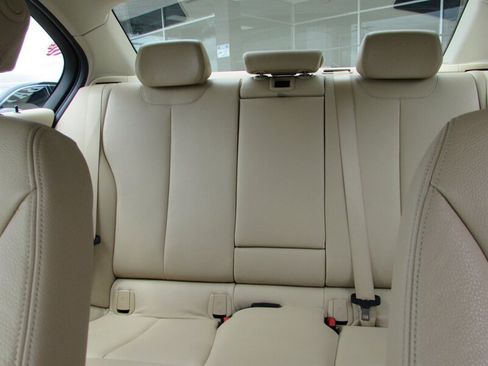 Used 2014 BMW 335i Sedan RWD image 23