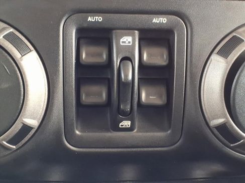 Used 2014 Jeep Wrangler Unlimited Sport image 17