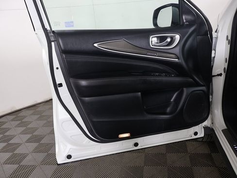 Used 2020 INFINITI QX60 Luxe w/ Essential Package image 23