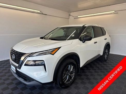 Certified 2023 Nissan Rogue S FWD image 14