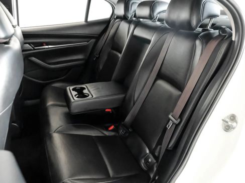 Used 2021 MAZDA MAZDA3 s image 41