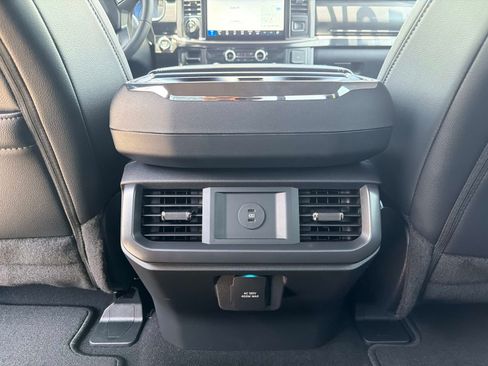 Used 2026 Ford F150 Lariat AWD/4WD image 36