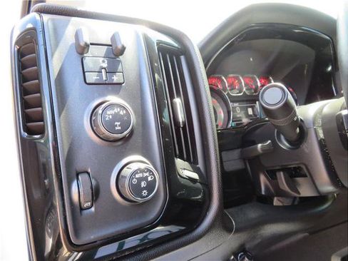 Used 2017 Chevrolet Silverado 1500 LT w/ All Star Edition image 11