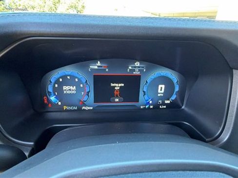 New 2025 Ford Bronco Badlands image 29