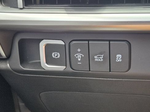Used 2025 Hyundai Santa Fe SE FWD image 24