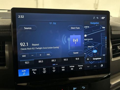 Used 2024 Ford Expedition Max XLT image 14