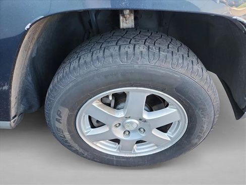 Used 2008 Jeep Grand Cherokee Laredo AWD/4WD image 3