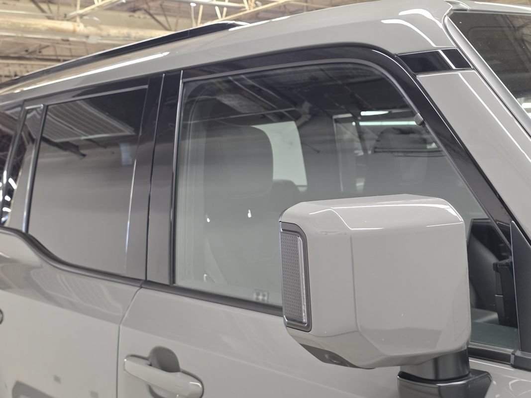 Used 2024 Lexus GX 550 w/ Cold Area Package AWD/4WD image 50
