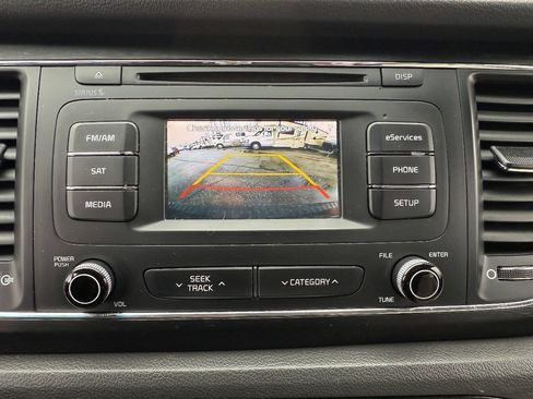 Used 2016 Kia Sedona LX w/ Option Group 020 image 29