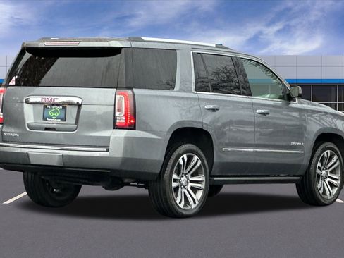Used 2018 GMC Yukon Denali image 4