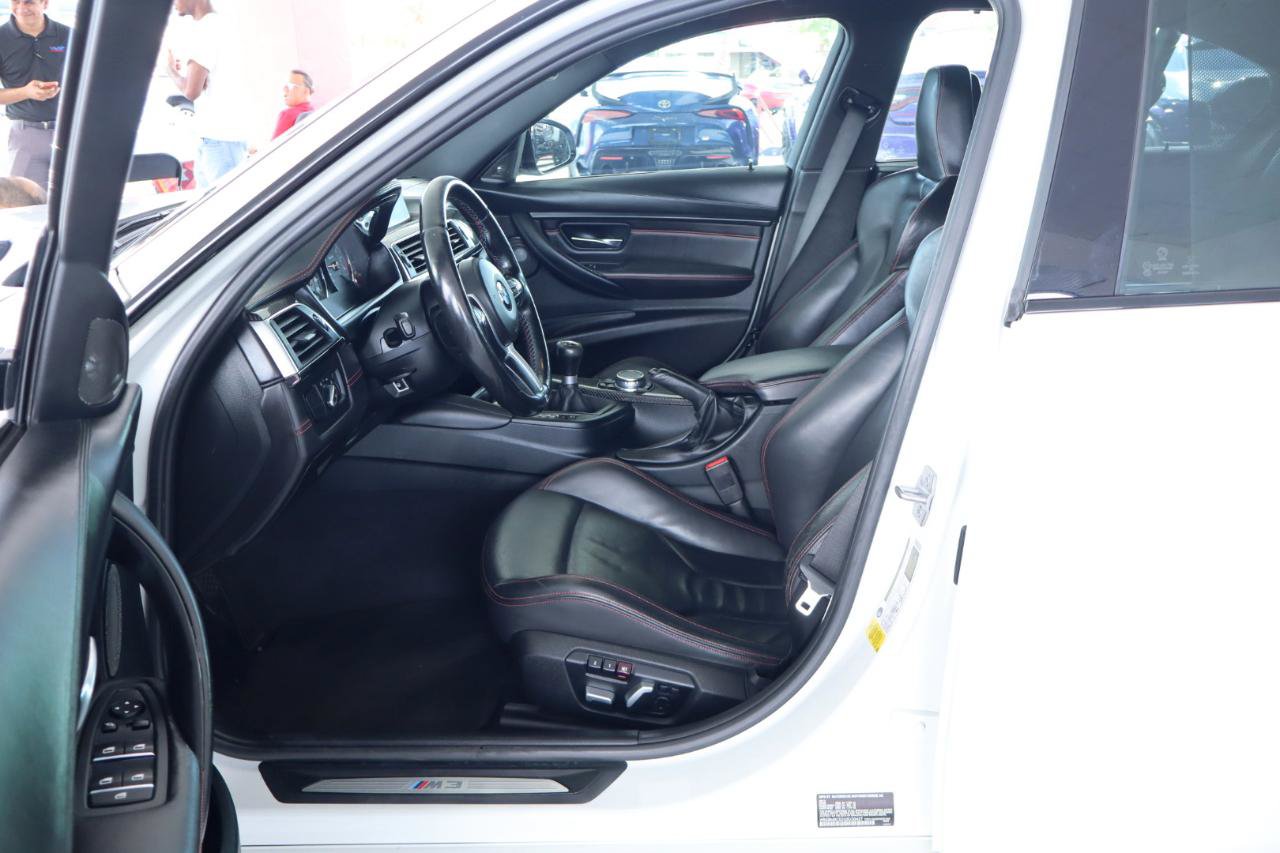 Used 2016 BMW M3 RWD image 17
