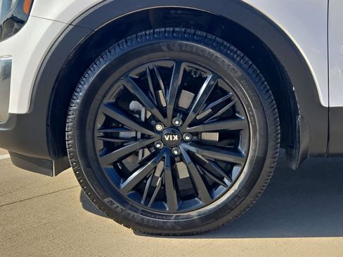 Certified 2021 Kia Telluride SX image 12