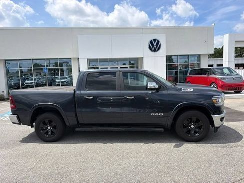 Used 2022 RAM 1500 Laramie AWD/4WD image 2