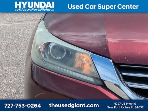 Used 2015 Honda Accord LX image 9