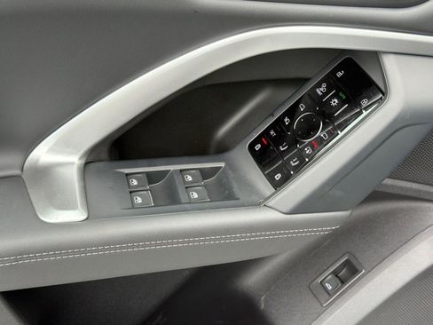 New 2026 Audi Q5 Premium AWD/4WD image 19
