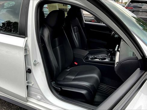 Used 2023 Honda Civic Sport image 7