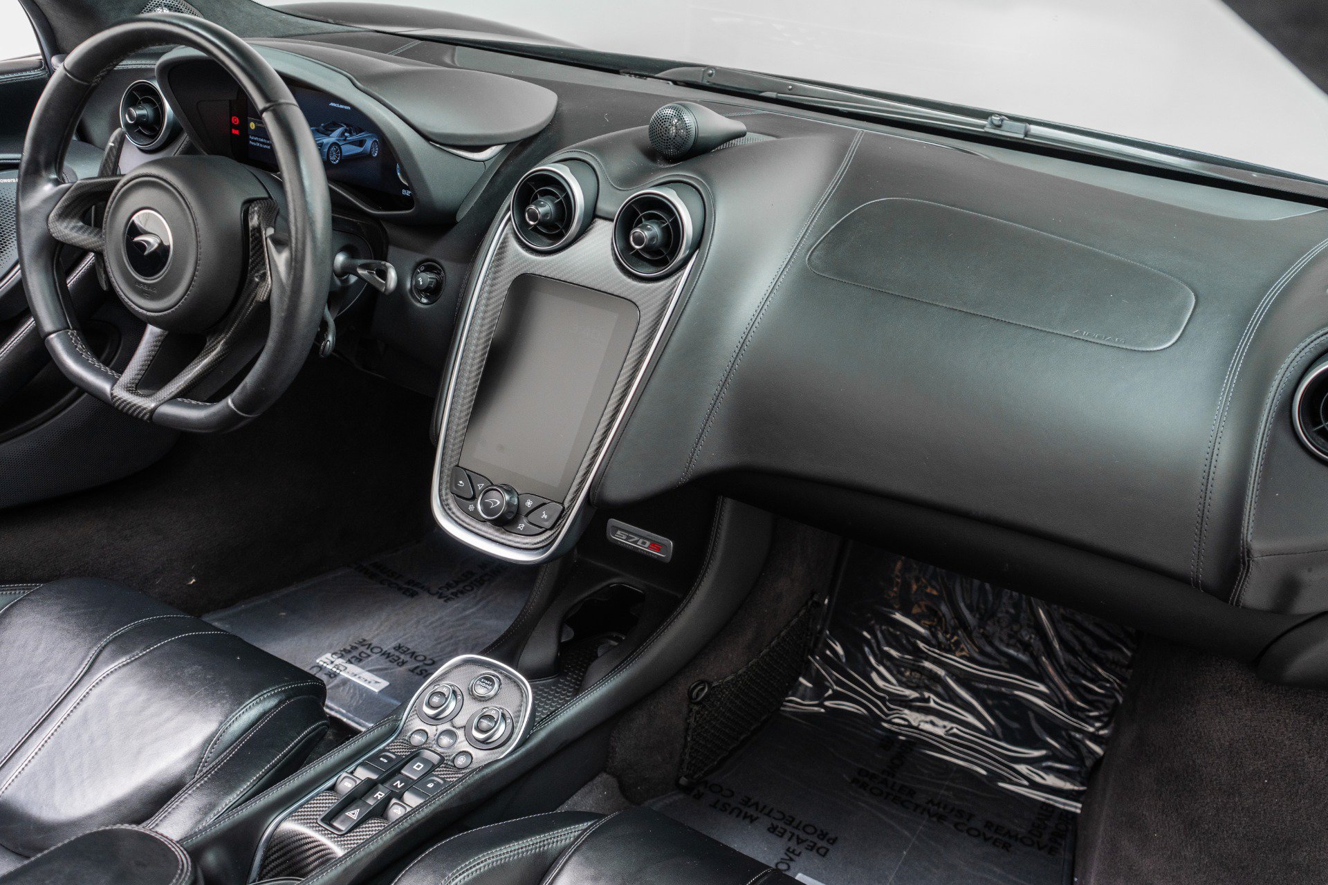 Used 2020 McLaren 570S Spider RWD image 12
