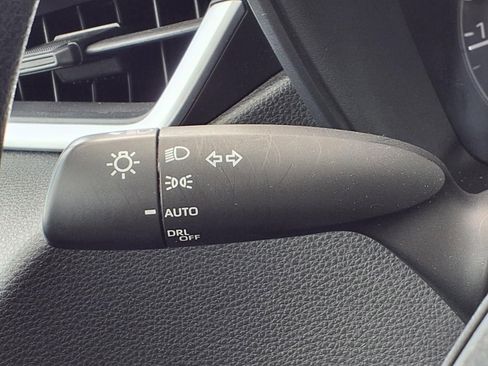 Used 2024 Toyota Corolla LE FWD image 13