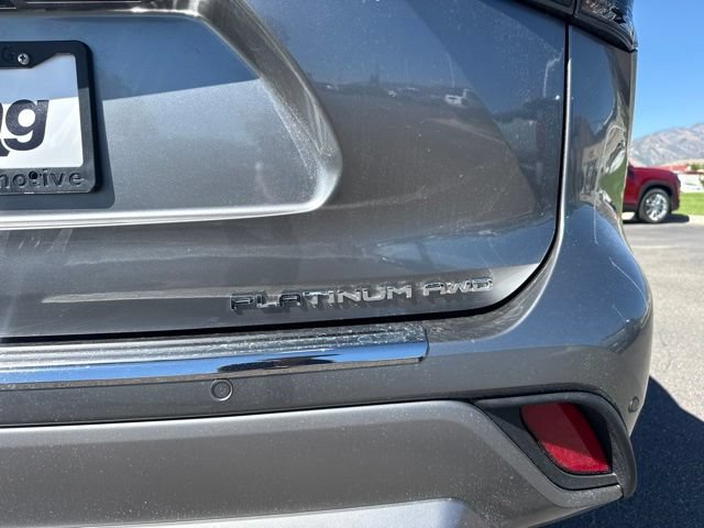 Used 2026 Toyota Highlander Platinum AWD/4WD image 6
