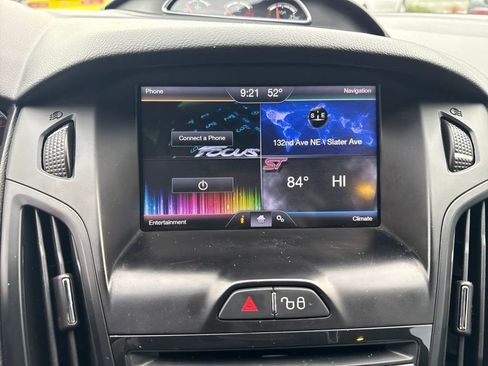Used 2013 Ford Focus ST image 24
