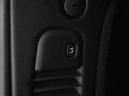 Used 2025 Dodge Durango R/T AWD/4WD image 11