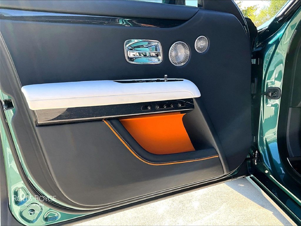 Certified 2025 Rolls-Royce Ghost AWD/4WD image 19
