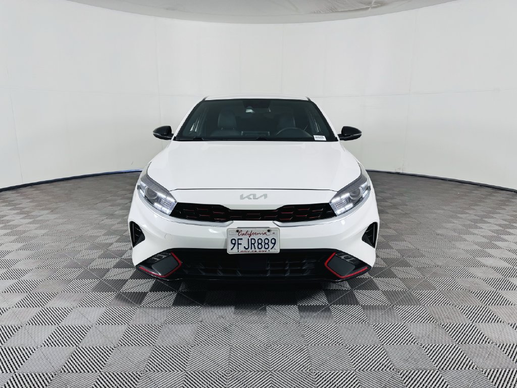 Used 2023 Kia Forte GT-Line w/ GT-Line Technology Package FWD image 3