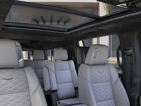 New 2026 Cadillac Escalade ESV Platinum Luxury AWD/4WD image 24