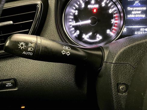 Used 2017 Nissan Rogue SV image 30