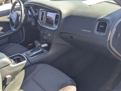 Used 2022 Dodge Charger SXT image 27