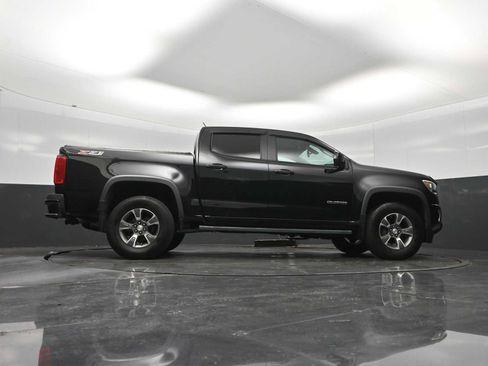 Used 2018 Chevrolet Colorado Z71 AWD/4WD image 25