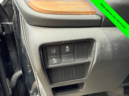 Used 2019 Honda CR-V EX image 25
