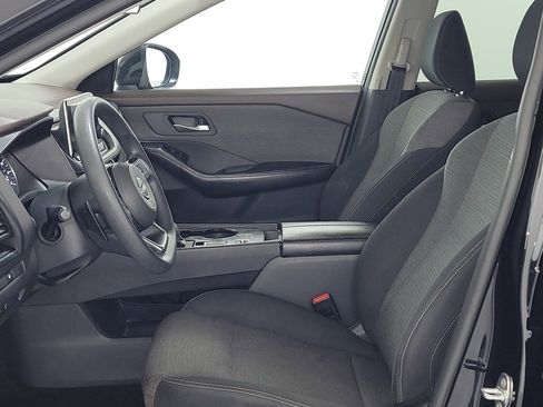 Used 2023 Nissan Rogue SV image 13