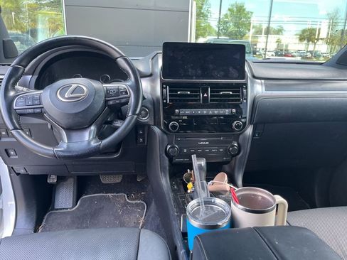 Used 2022 Lexus GX 460 w/ Black Line Special Edition image 5