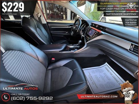 Used 2019 Toyota Camry SE w/ Carpet Mat Package FWD image 14