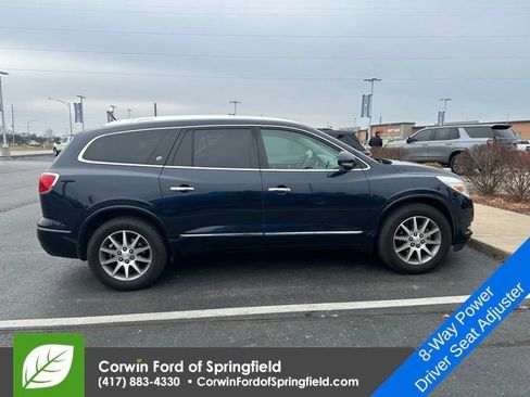 Used 2017 Buick Enclave Leather image 3
