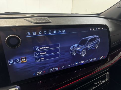 Used 2024 Chevrolet Traverse RS w/ LPO, Floor Liner Package AWD/4WD image 48
