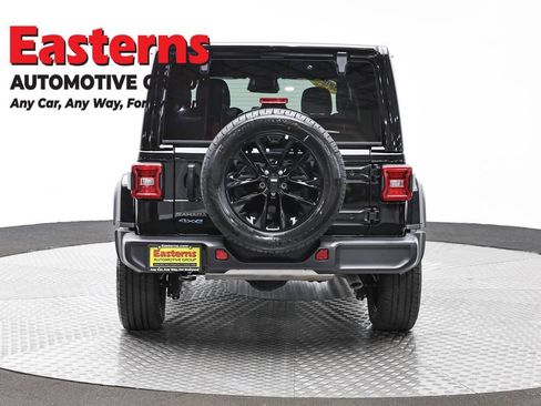Used 2025 Jeep Wrangler Unlimited Sahara w/ Safety Group AWD/4WD image 6