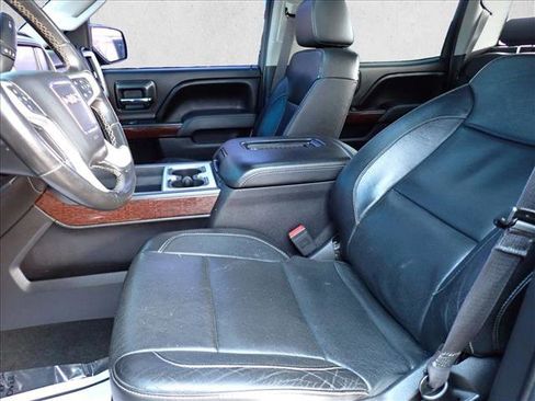 Used 2016 GMC Sierra 1500 SLT w/ Suspension Package, Off-Road image 11