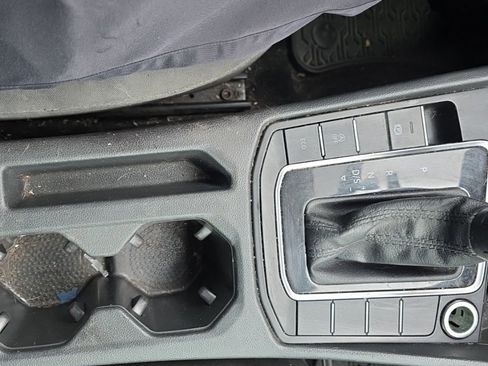 Used 2019 Volkswagen Jetta S image 12