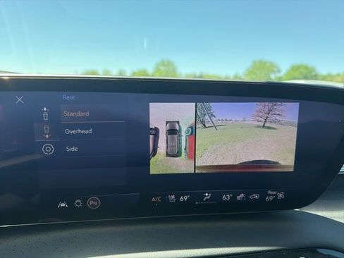 Used 2025 Buick Enclave Avenir w/ Super Cruise Package AWD/4WD image 25