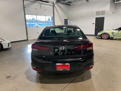 Used 2019 Hyundai Elantra SE w/ Cargo Package