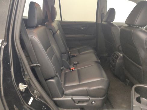 Used 2016 Honda Pilot Touring image 19