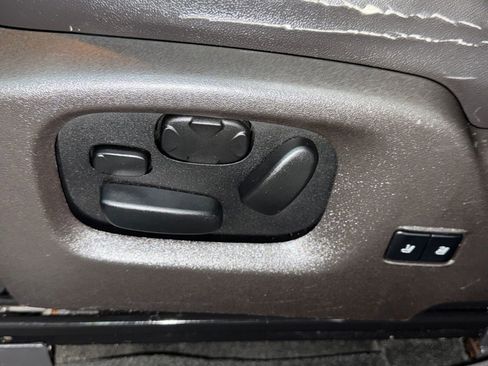 Used 2015 Ford Taurus SHO w/ Equipment Group 401A image 26