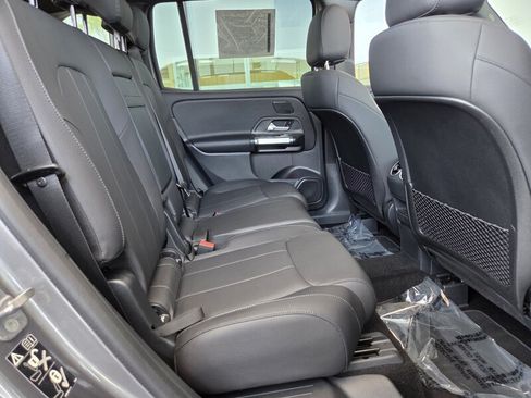 Certified 2026 Mercedes-Benz GLB 250 image 18