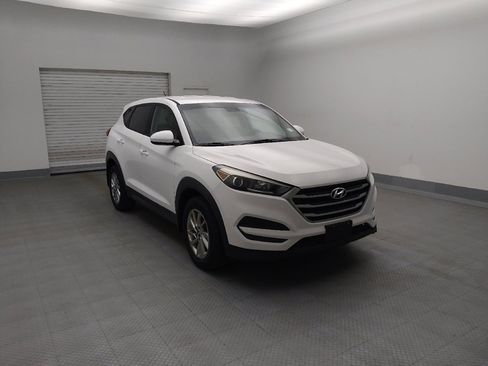 Used 2018 Hyundai Tucson SE image 13