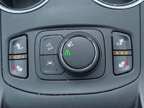 Certified 2023 GMC Terrain SLE w/ Driver Convenience Package image 22