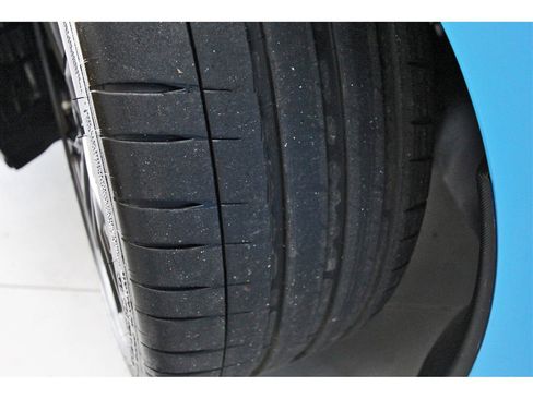 Used 2024 Chevrolet Corvette Stingray Coupe w/ Z51 Performance Package image 30